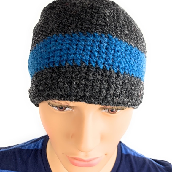 Men’s Wool Beanie - Picture 2 of 5
